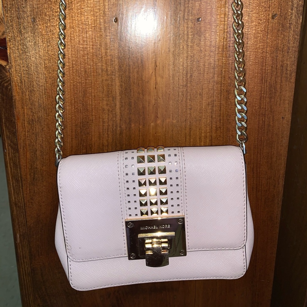 Micheal Kors baby pink crossbody purse